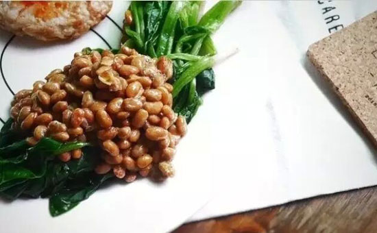 菠菜納豆