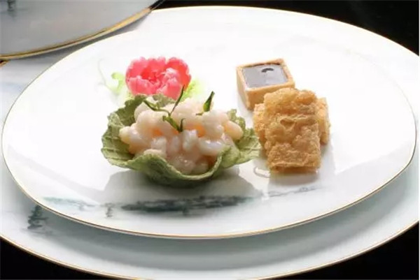 【創新浙菜】龍井蝦仁配響鈴