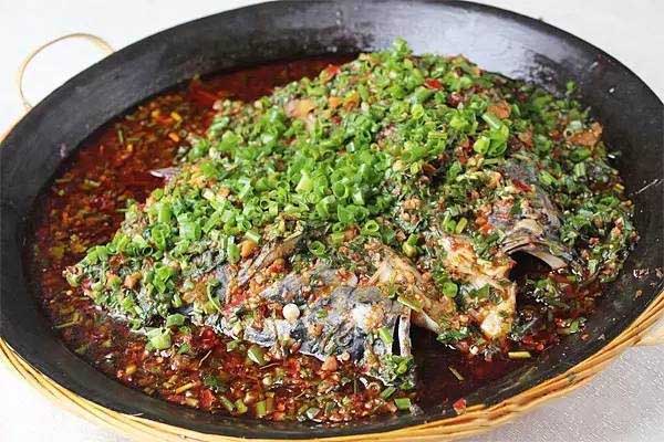 【農家菜】藿香魚頭.jpg