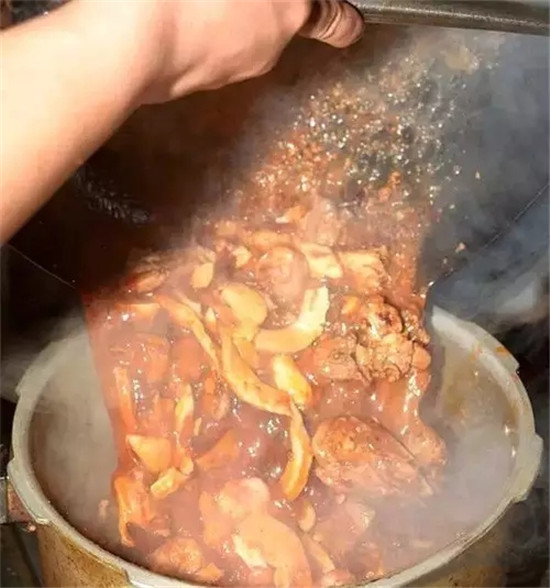 【熱賣菜】三筍燒雞