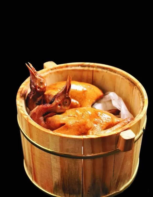 【融合菜】香茅焗乳鴿