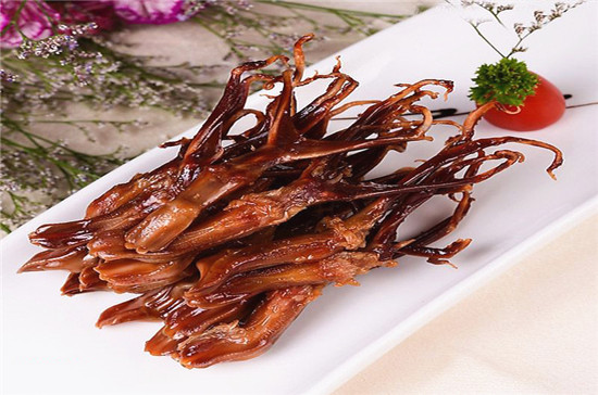 【創(chuàng)新菜】茶香烹鴨舌