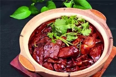 【招牌菜】砂鍋豬肝