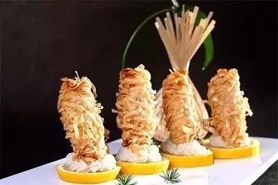 【創(chuàng)新菜】檸檬油面蝦