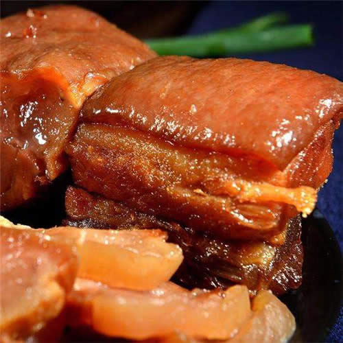 這種四川特色臘肉，做法雖土，味道好極了