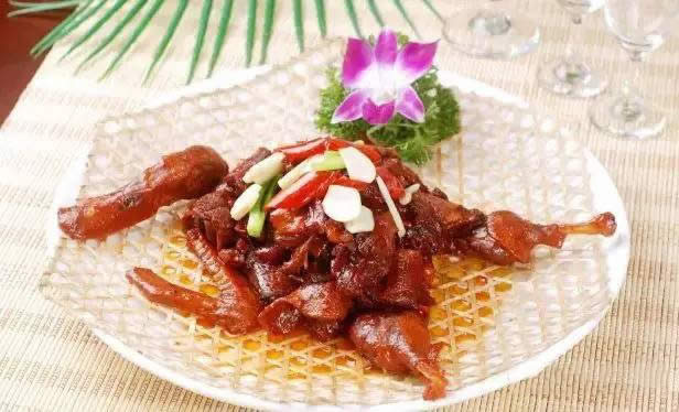 【川菜】秘制饞嘴鴨.jpg
