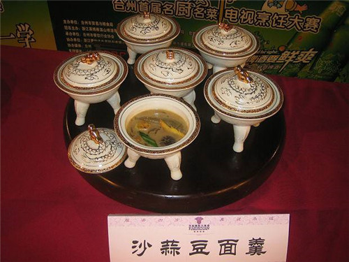 沙蒜不是蒜，男人吃了一個比一個厲害！