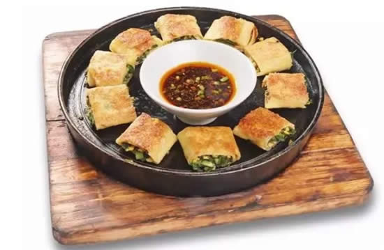 【特色面點(diǎn)】菜子油煎農(nóng)家春卷