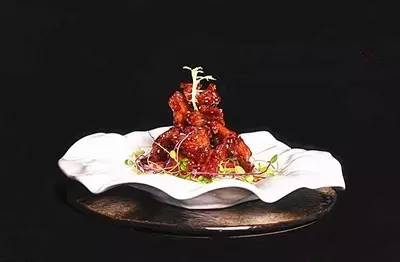 【創意涼菜】碳燒玻璃豬頸肉
