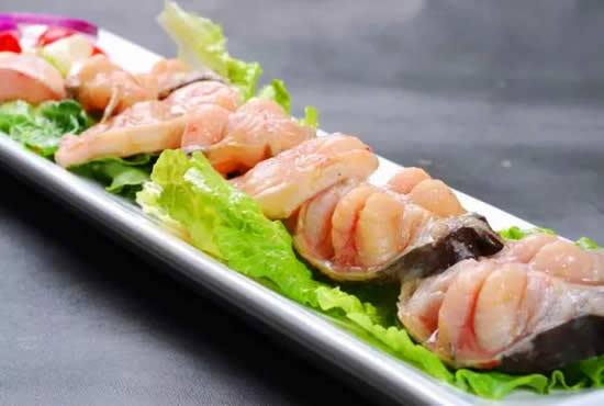 【鰱魚】夏季養(yǎng)顏補腦佳品——鰱魚