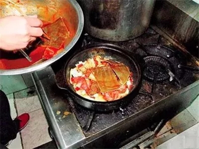 【熱賣(mài)菜】石鍋生焗甲魚(yú)