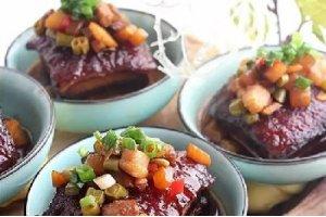 什錦泡菜汁生燜紅燒肉