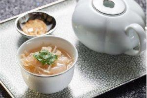 鮮蝦湯過橋象拔蚌