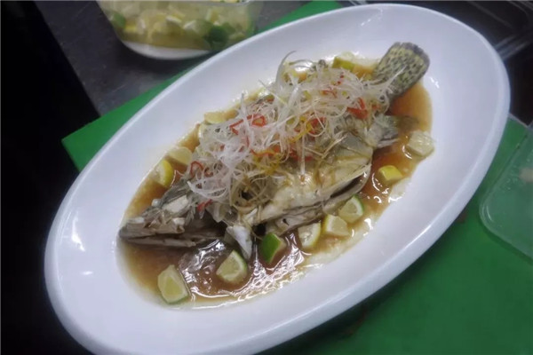 【粵菜】鮮檸檬蒸桂魚