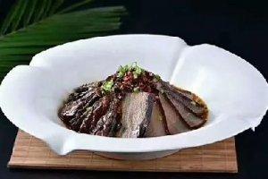 年味慶豐收（湘式臘肉蒸魚尾）