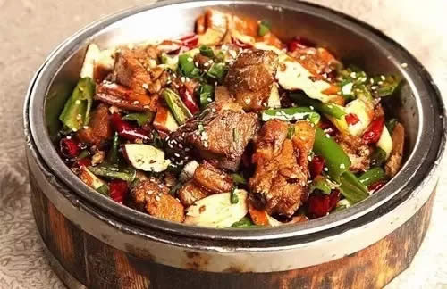【農(nóng)家菜】媽媽木盆排骨