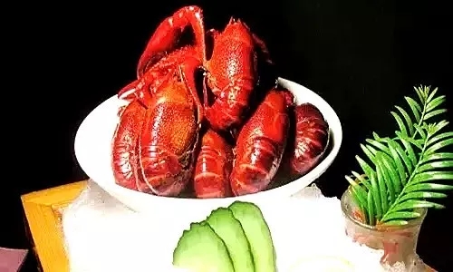 【創(chuàng)新菜】冰鎮(zhèn)飄香小龍蝦