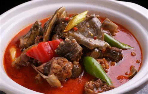【創(chuàng)新菜】砂鍋紅湯甲魚