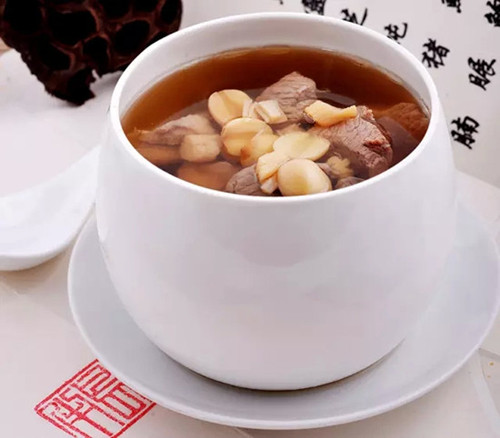 【清潤湯品】瑤柱香蓮燉瘦肉