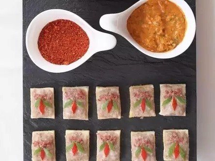 【創(chuàng)意滇菜】鍋貼乳餅拼薯角