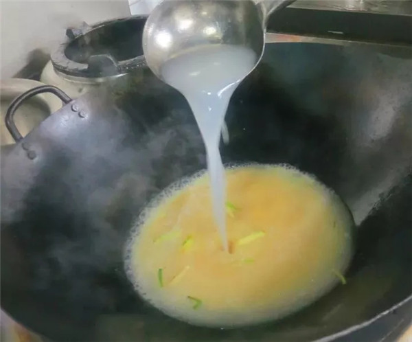 【創新菜】豆湯珍菌小肥羊
