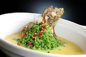 青椒煨鱖魚