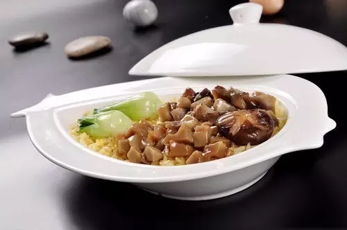 【粵菜】鮮鮑遼參粒蓋飯