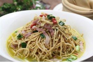 蘿卜干絲臘肉