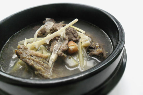 鮮馬蹄筍老鴨湯
