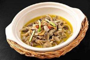 雞湯雜菌煲