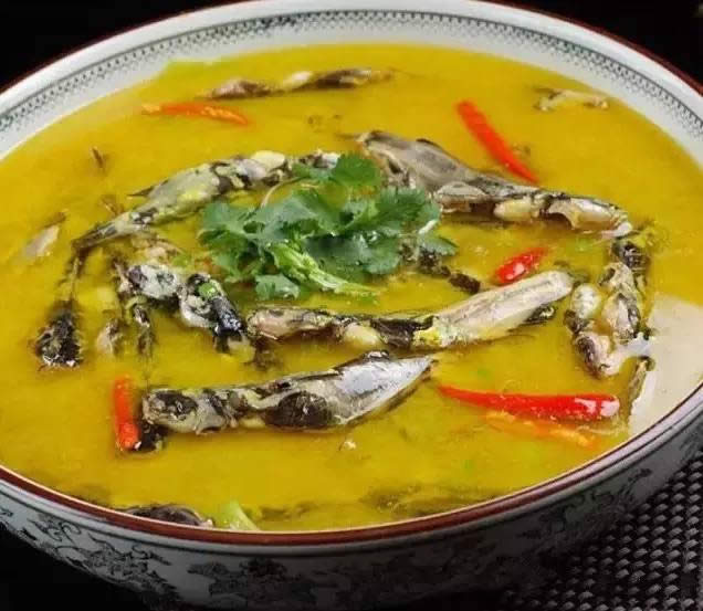 【創新菜】酸湯三角蜂