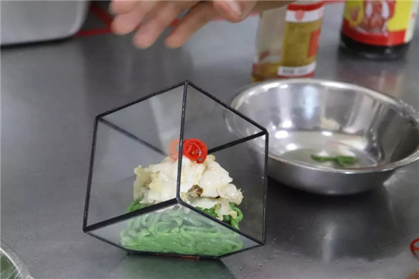 【創(chuàng)新菜】鮮魚涼面撈汁螺片