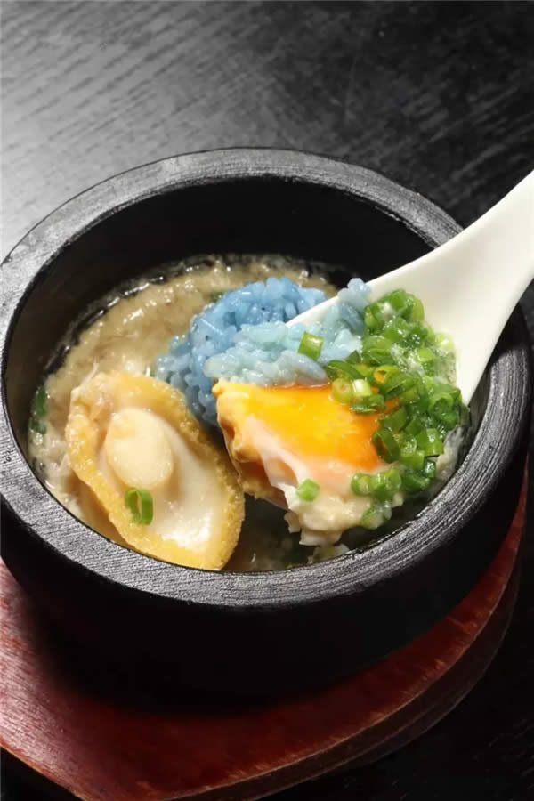 【創(chuàng)新菜】鮑魚石鍋土雞蛋配米飯