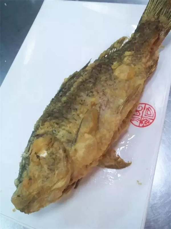 【江湖菜】鹵湯烤魚