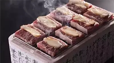 【熱賣菜】炭烤松茸雪花牛肉