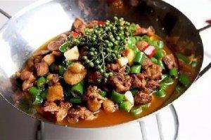 小尖椒燜仔鵝