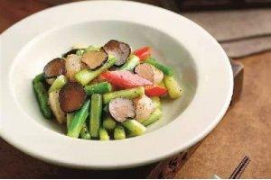 蘭度黑菌炒帶子
