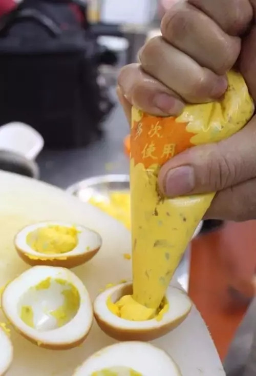 【創(chuàng)新涼菜】牛油果黃金雞蛋