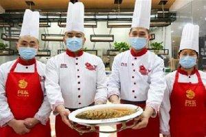 “再難也要保住員工飯碗！”盤點疫情中，那些良心餐飲老板