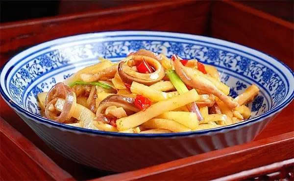 【湘菜】酸蘿卜炒肚絲