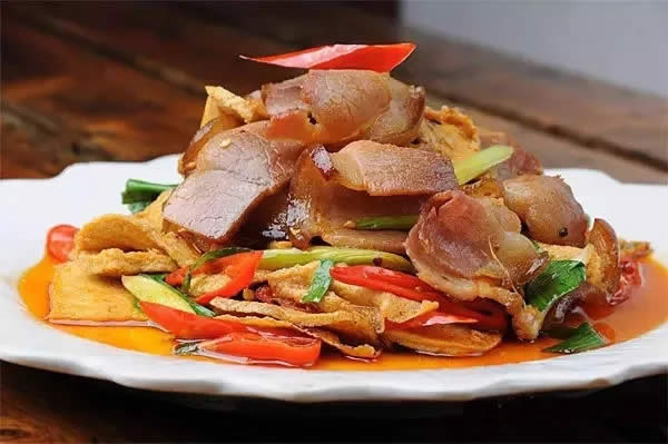 【鄉土菜】臘肉小煎脆豆腐