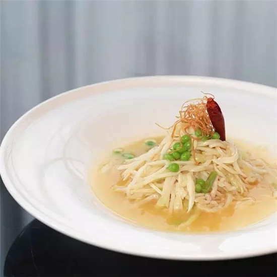 【粵菜】濃湯雞絲翡翠筊白筍