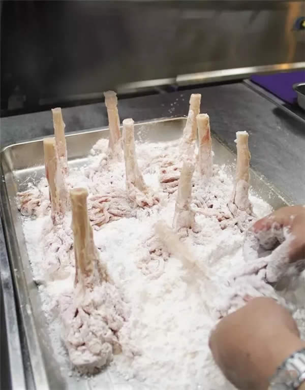 【熱賣菜】珊瑚小羊腿