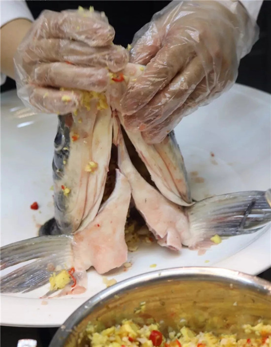 【熱賣菜】壇宗紫蘇貢椒魚頭