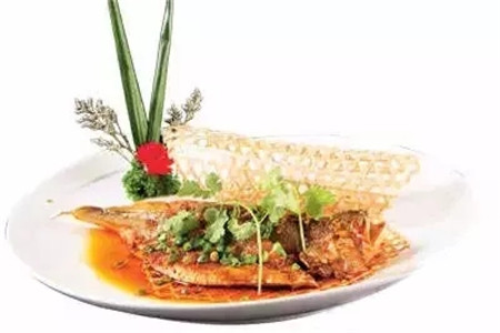 【招牌菜】竹籬烤黃魚