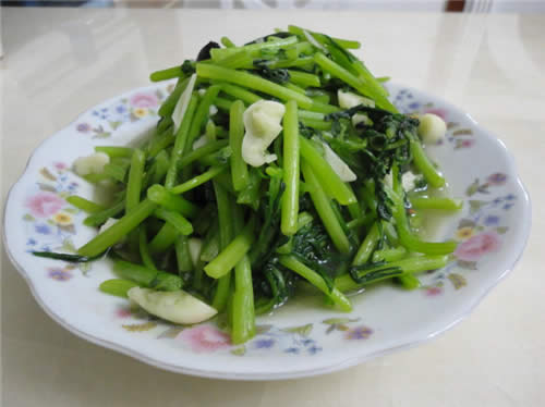 【茼蒿】宮廷佳肴——皇帝菜的做法和營養(yǎng)價值