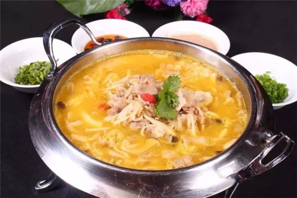 【創新菜】豆湯珍菌小肥羊