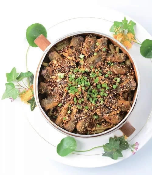 【酒樓菜】粉蒸泥鰍