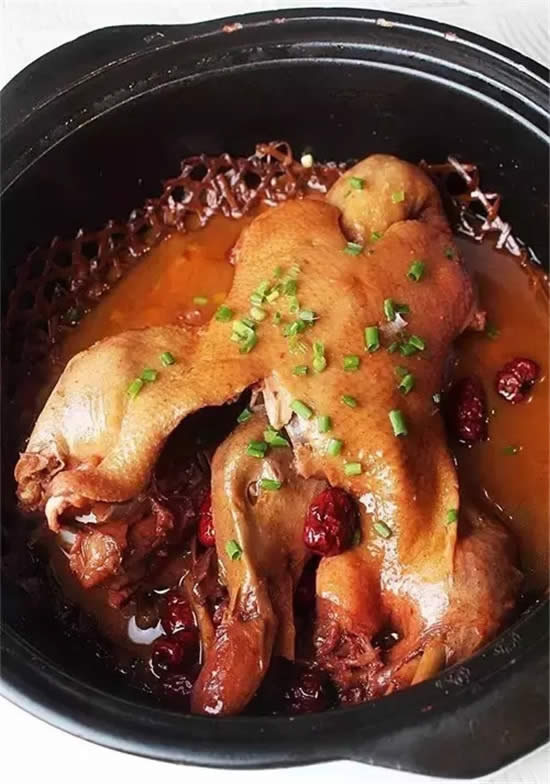 【熱賣菜】神仙大鴨煲