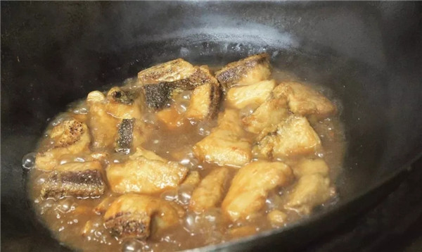 【粵菜】蒜香炆魚肉